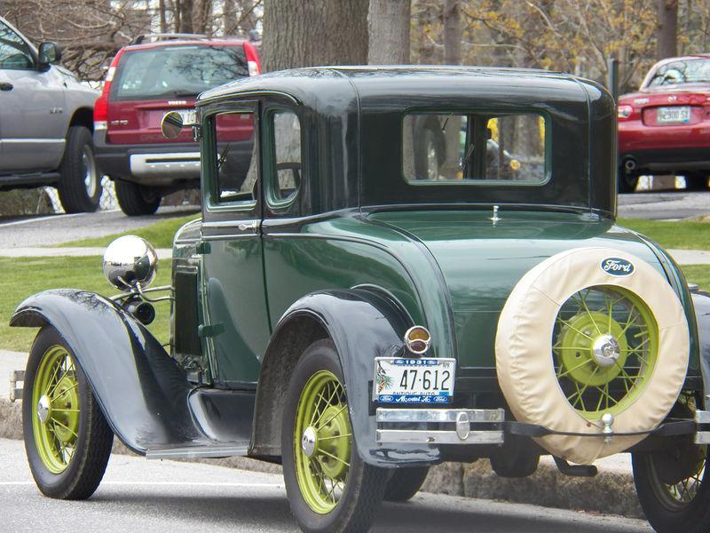 File:Old-car.jpg